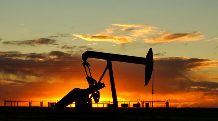 Тематическая иллюстрация нефтедобычи