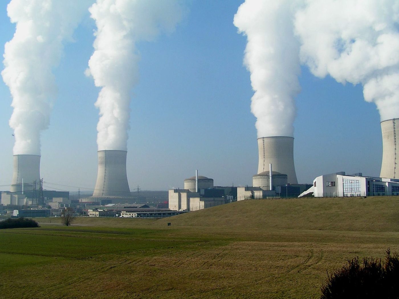 Загрязнение от аэс. АЭС Каттеном. АЭС Франции. Атомные станции Франции. АЭС Тарапур.