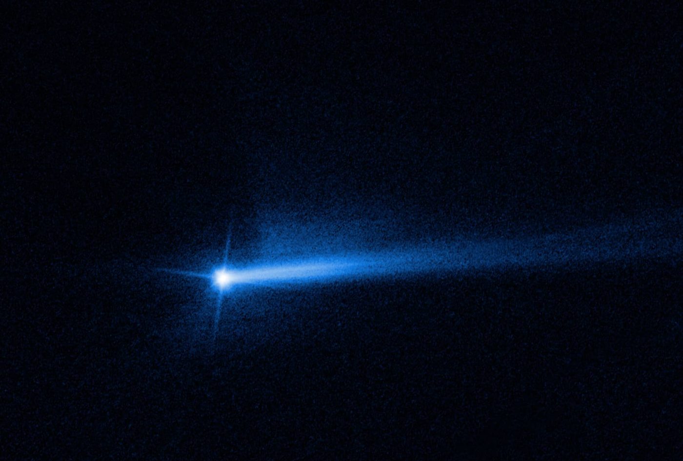 После столкновения DART с Диморфосом НАСА обнаружило на астероиде "неожиданный сюрприз"