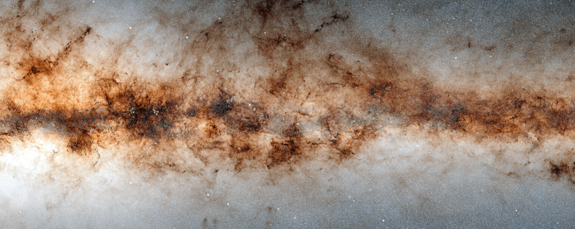 3,32 миллиарда небесных объектов обнаружено в новой мозаике Млечного Пути