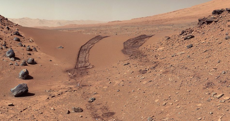 Цвет марса почему. Снимки планеты Марс с марсохода. Марс Кьюриосити. Марсоход НАСА Curiosity.