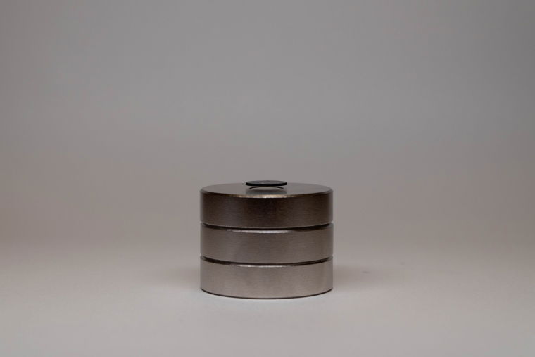 Японские физики достигли прорыва в левитации без электричества