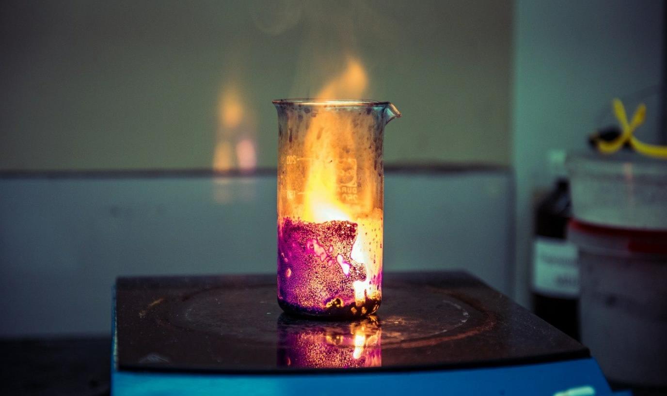 Российские и зарубежные учёные разработали эффективную замену дорогим катализаторам в нефтехимии